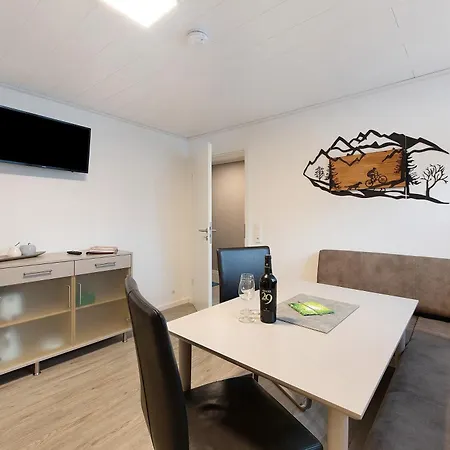Haus Birkenoesch Appartement *